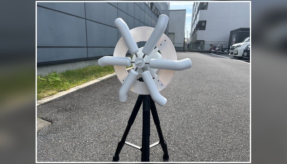 パンタレイ社の縦型リニアドライブ風車スケールダウンモックアップ